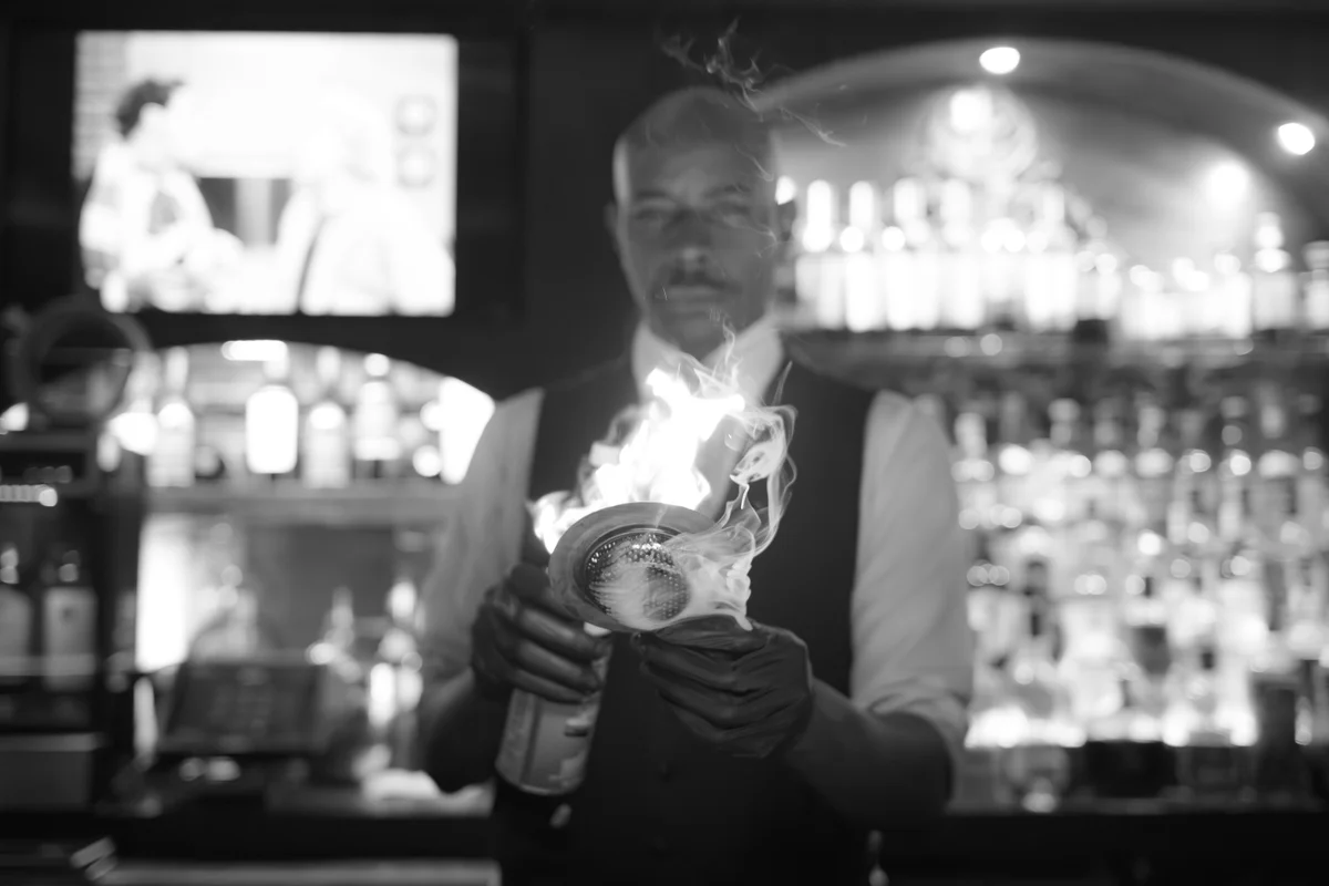 Contrast of elements